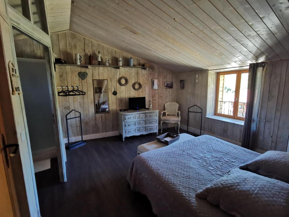 Le Moulin De La Fortie, Maison D'Hotes Viscomtat Exteriör bild